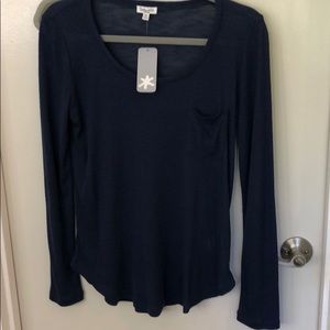 Splendid top NWT lightweight size Medium